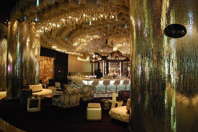 2-Hour Vegas Strip Walking Tour with Photos,Champagne & Vintage Vegas Goody Bags - Authentic Insights from Travelers