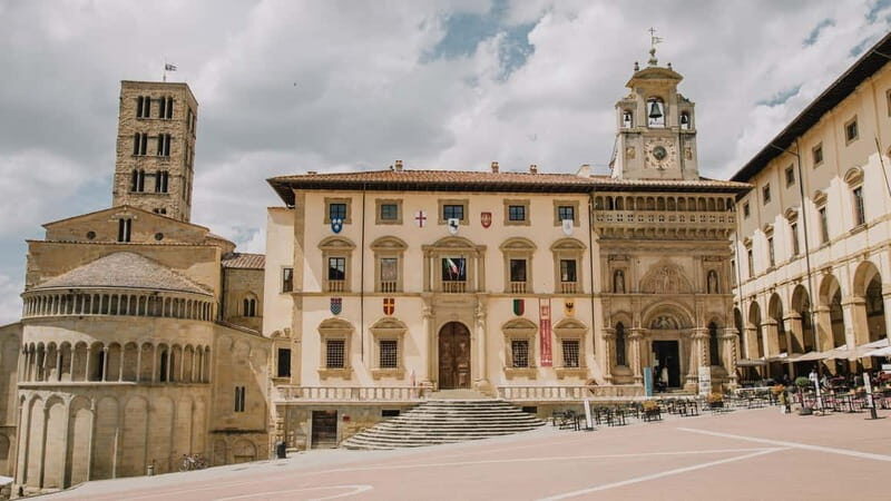 2 hours Arezzo group walking tour - A Closer Look at the Arezzo Walking Tour