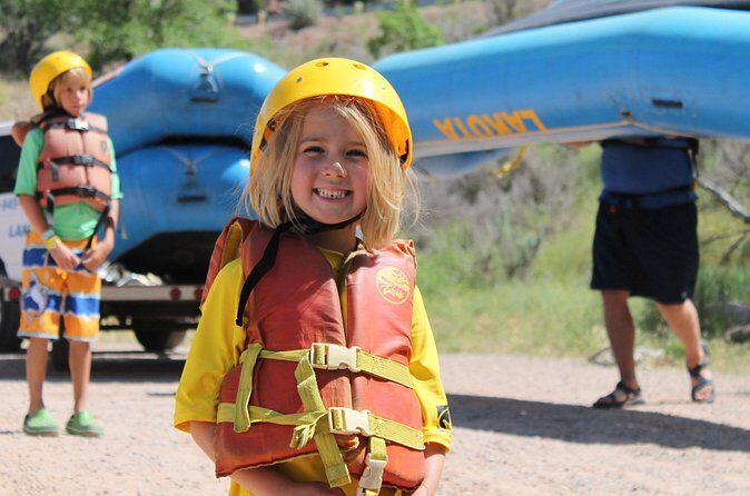 2-Hours Glenwood Springs Short and Mild Family Raft Trip - The Scenic and Wildlife Experience