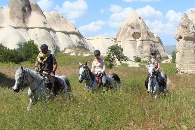 2 Hours Horse Riding Safari in Cappadocia ( Transfer Include ) - Who Should Consider This Adventure?