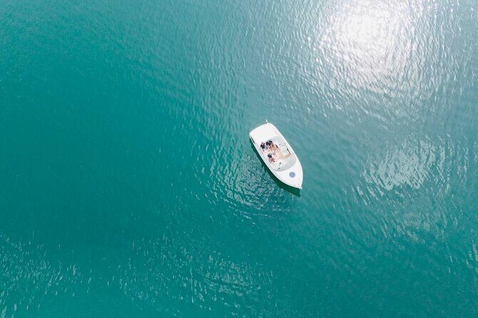 2 to 3 Hours Private Boat Tour in Lake Como - A Close Look at the Lake Como Private Boat Experience