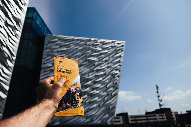 3-Day Discover Northern Ireland Small-Group Tour from Dublin - Transportation and Accommodation