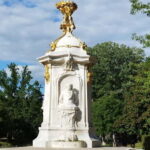 3 Days Private Guide Berlin By Walking and Public Transport - What Makes This Tour Stand Out?