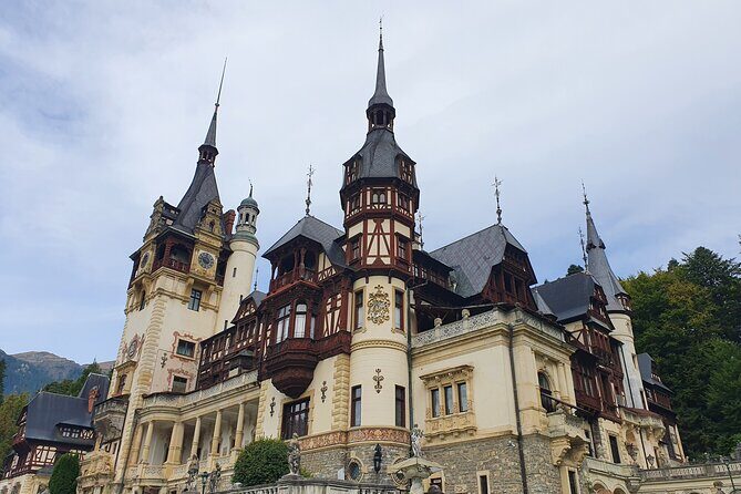 3 Days Private Tour in Transylvania from Bucharest - Transportation and Guide Service: Seamless and Personalized