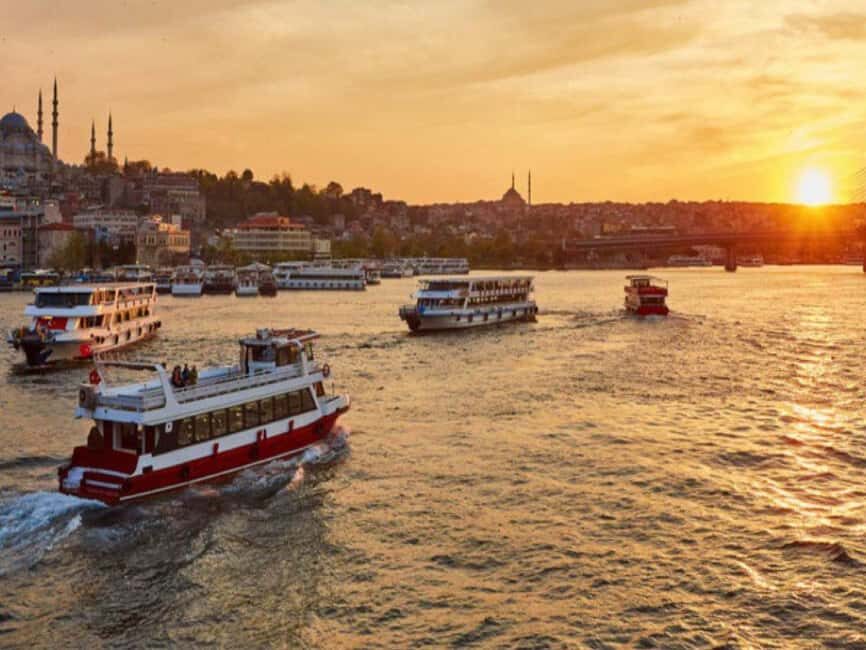 3-Hour Boat Tour with 1 hour break on the Asian Side - A Closer Look at the Tour Itself