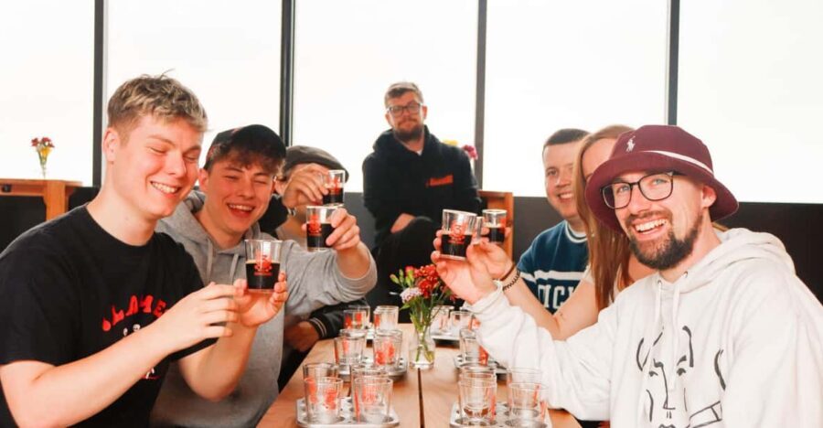 3 Locks Brewing Company: Guided tasting and brewery tour - A Deep Dive into the Camden Brewery Tour