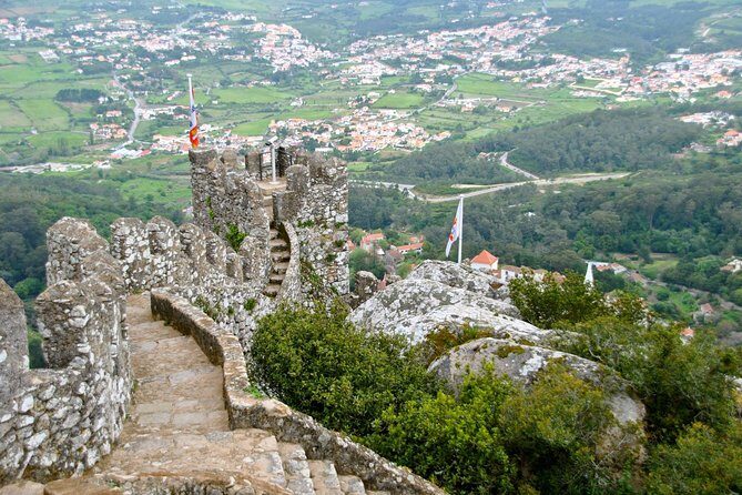 3-Night Private Tour of Lisbon, Sintra, Cascais, Estoril, Sesimbra and Arrábida - Who Should Consider This Tour?