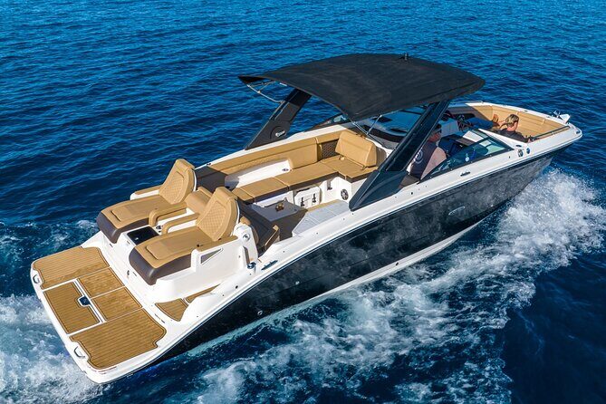 30ft Luxury Private Yacht Charter on South Lake Tahoe - Diving Deeper: What Makes This Yacht Tour Stand Out