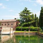 4 hours Private Boat Tour to Murano, Burano with local real guide - What Makes This Tour Stand Out?