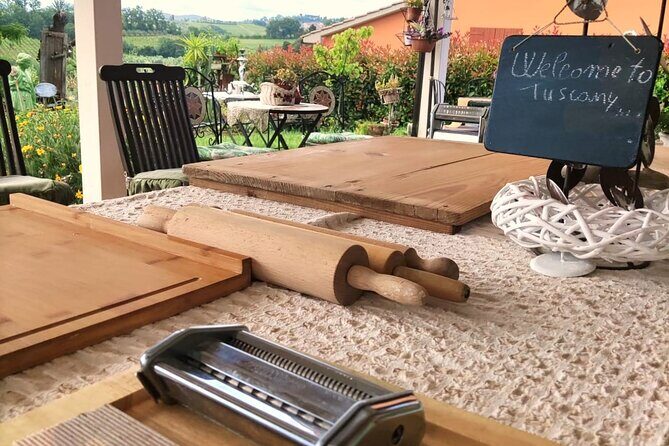 5 hour cooking class with traditional food - A Deep Dive into the Tuscan Cooking Experience