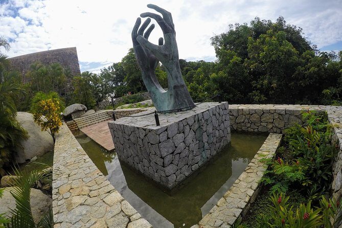 6Hr Cruisers or Hotels High Diver Peace Chapel BabyTurtleRelease - Centro Cultural La Casa de los Vientos