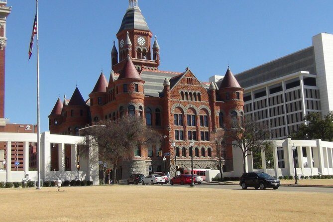 75 Min Dallas City Highlights Tour - The Transport and Group Dynamics