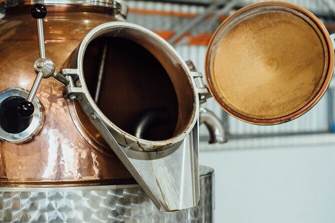 83 Islands Distillery & Sightseeing of Port Vila with Yumi Tours - A Deep Dive Into the Tour Itinerary