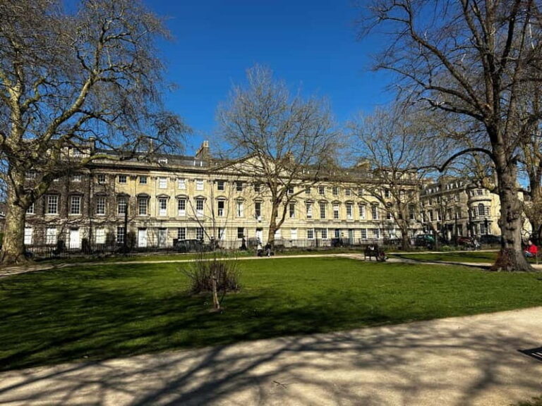 8am Bath, Before the World Wakes: Quiet, Calm & Camera-Ready - Frequently Asked Questions