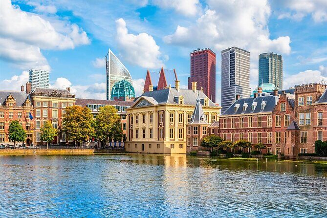 90 minutes Self Guided Walking Tour with puzzles in Den Haag - FAQ