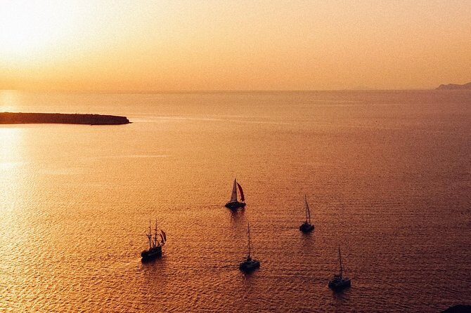 A full 8 hour Santrorini Tour (private) - Who Will Love This Tour?