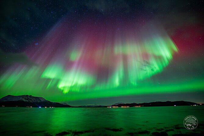 "a journey in search of the Northern Lights" | Private - The Value of a Private Northern Lights Tour