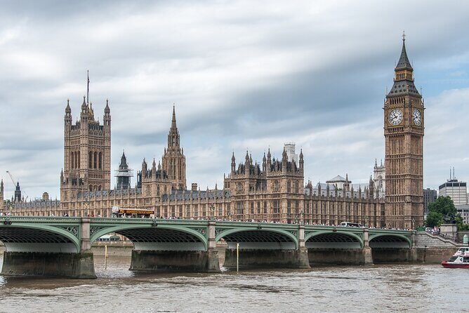 A Muggle's Guide to Harry Potter Walking Tour in London - An In-Depth Look at the Tour Experience