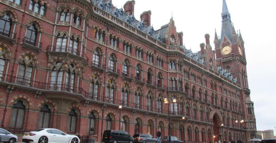 A Muggle's Guide to London: Harry Potter Walking Tour - An In-Depth Look at the Tour Experience