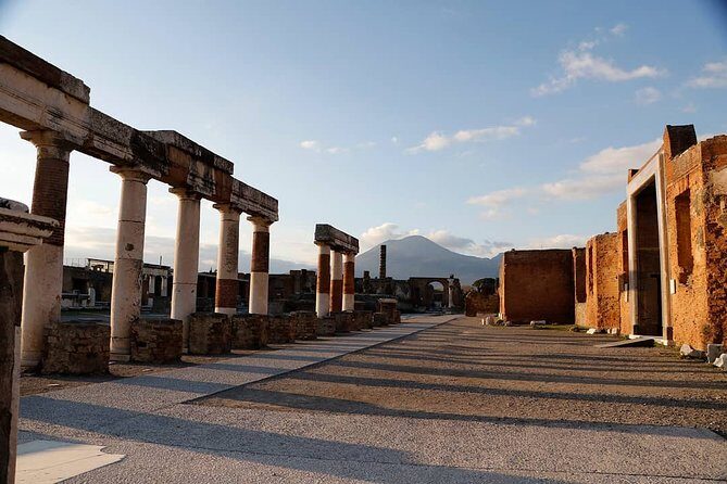 A Taste of Pompeii Archaeological Park from your Home - A Closer Look at the Virtual Tour Experience