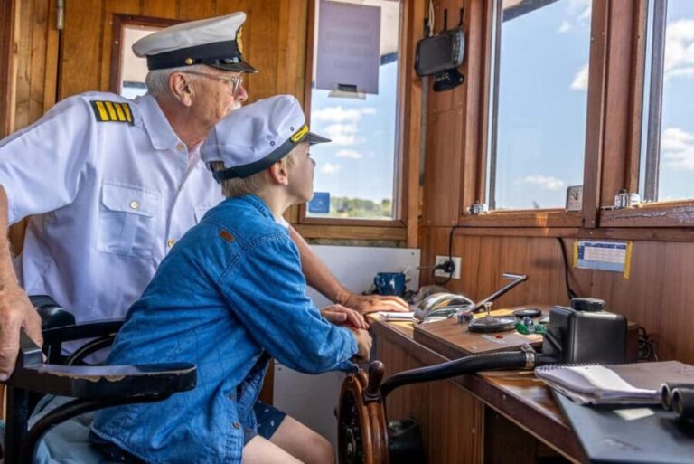 Aarhus Havnerundfart: Aarhus Harbor Cruise with Guide - What You Can Expect During the Cruise