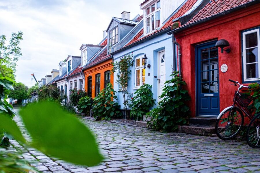 Aarhus: Insta-Perfect Walk with a Local - Practical Details and Considerations