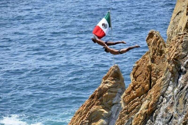 -Acapulco: Shopping Tour with Optional High Diver Show - The Sum Up