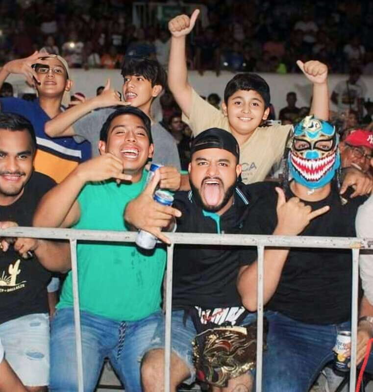 Acapulco: SUNDAY'S Wrestling Experience, Tacos & Tequila - The Journey Begins: From Hotel to Tacos