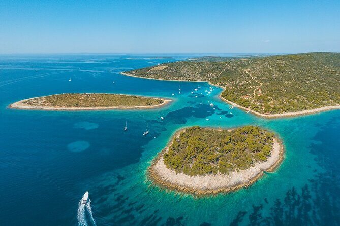Adriatica Tour ( Blue Lagoon and Solta) from Trogir - What Travelers Say