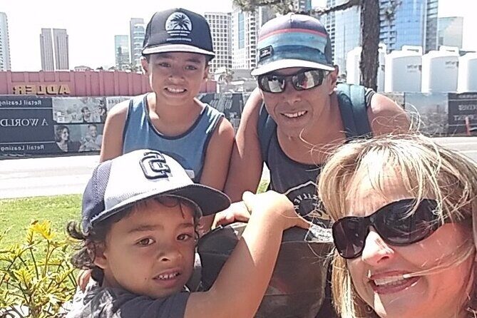 Adventurous Scavenger Hunt in Hartford by Operation City Quest - How the Tour Works and What to Expect