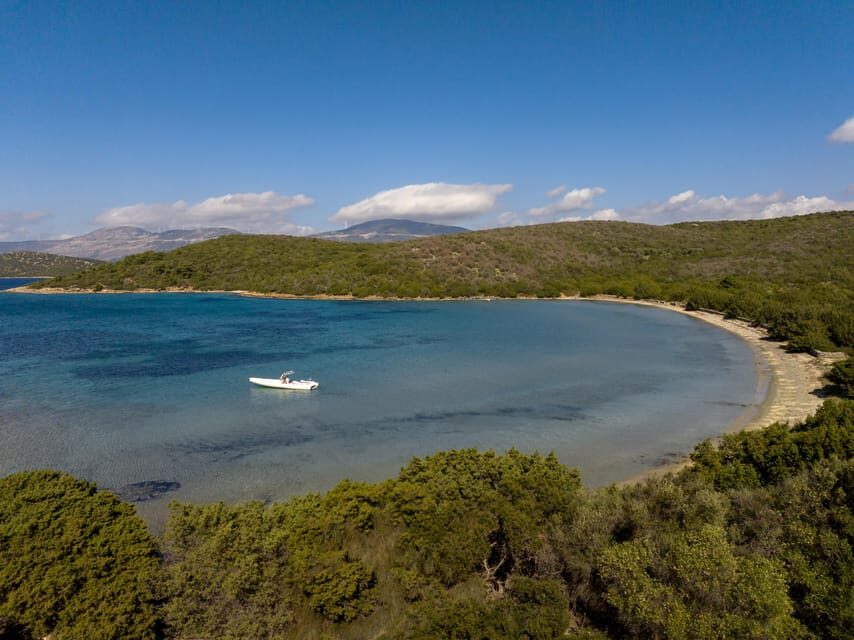 Aegean day - private cruise to west cyclades - The Value of a Private Cruise