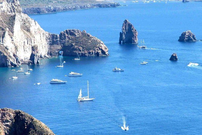Aeolian Islands Day Trip from Taormina: Lipari and Vulcano - Exploring the Aeolian Islands: The Full Picture