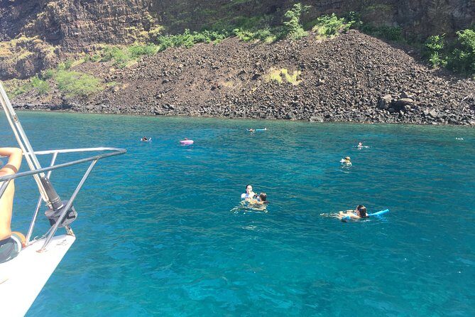 Afternoon Sail & Snorkel to the Captain Cook Monument - An Authentic Experience Backed by Customer Praise