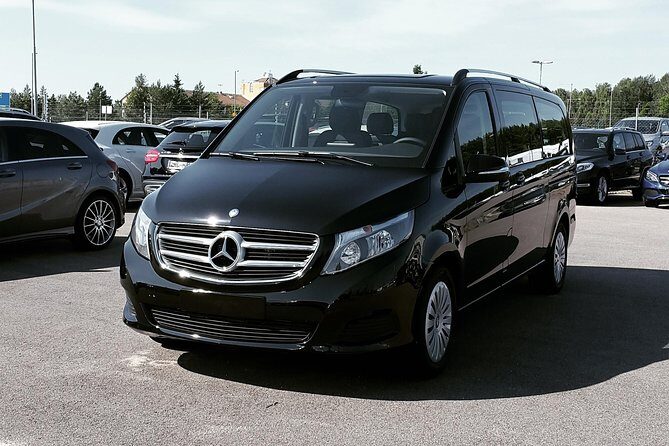 Airport Limousine Transfer: Stockholm City to Arlanda Airport 1-7 Passengers - Detailed Review: What Makes This Transfer Stand Out?