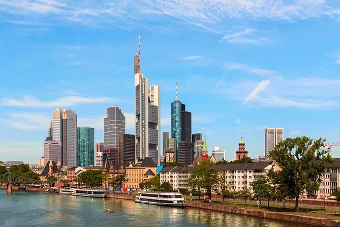 Airport Transfer: Airport FRA to Frankfurt by Luxury Van - In-Depth Look at the Frankfurt Airport Transfer Service