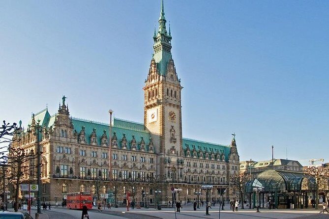 Airport Transfer: Hamburg Airport HAM to Hamburg by Business Car - Authentic Experiences from Travelers