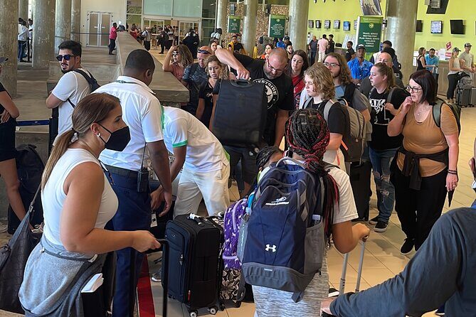 Airport Transfers to Punta Cana / Bavaro and Uvero Alto Hotels - The Complete Picture of Punta Cana Airport Transfers