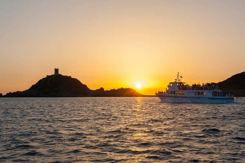 Ajaccio/Porticcio: Sanguinaires Sunset Cruise & Wine Tasting - Exploring the Details of the Sanguinaires Sunset Cruise & Wine Tasting