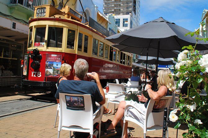 Akaroa Shore Excursion: Banks Peninsula and Christchurch City Sights Tour - Analyzing the Experience: What It Means for You