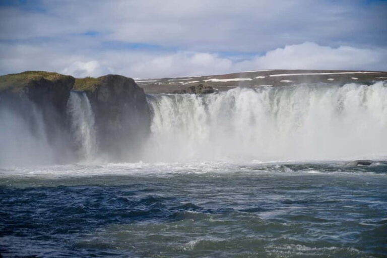 Akureyri: Day Trip to Goðafoss, Lake Mývatn & Nature Baths - Practical Tips for Travelers