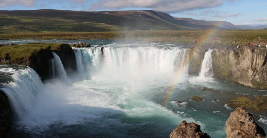 Akureyri Port: Lake Mývatn & Goðafoss Waterfall Day Trip - Detailed Itinerary and Highlights
