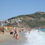 Alanya City Tour: Castle, Cleopatra Beach & Cable Car - Climbing the Iconic Alanya Castle