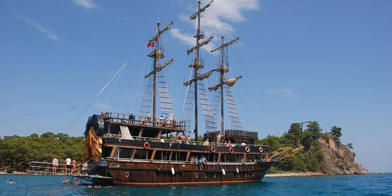 Alanya: Pirate Boat Tour with Lunch & Unlimited Soft Drinks - What We Like About This Tour