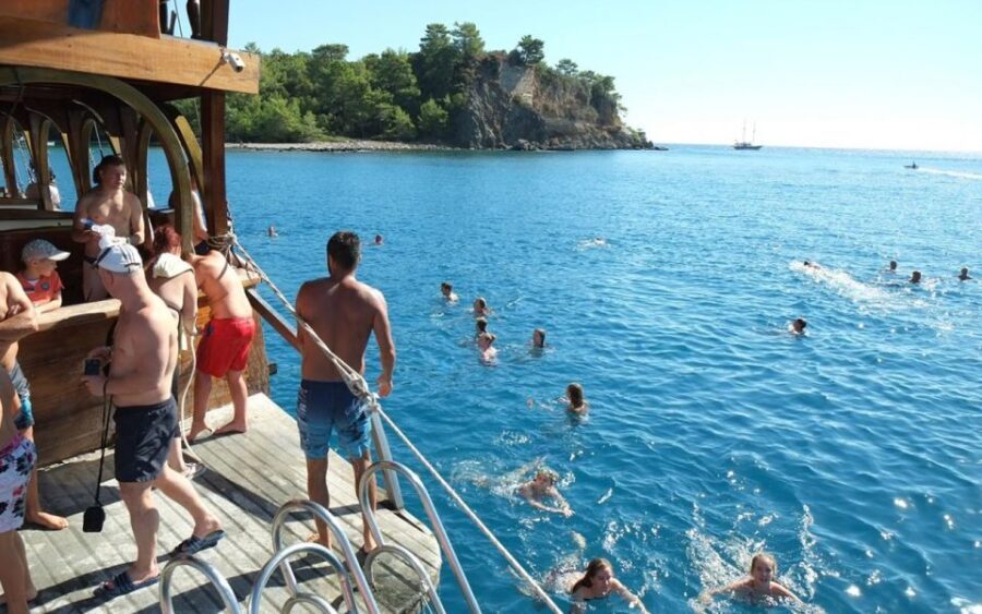 Alanya Pirate Boat Trip with Lunch, Swimming & Foam Party - Final Thoughts on Value and Experience