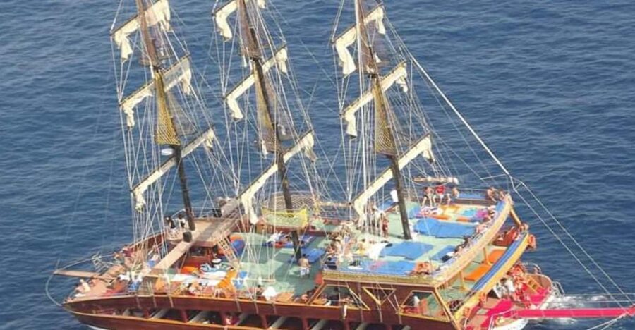 Alanya:Catamaran Tour with Lunch&Soft Drinks Animation Shows - Why this tour?