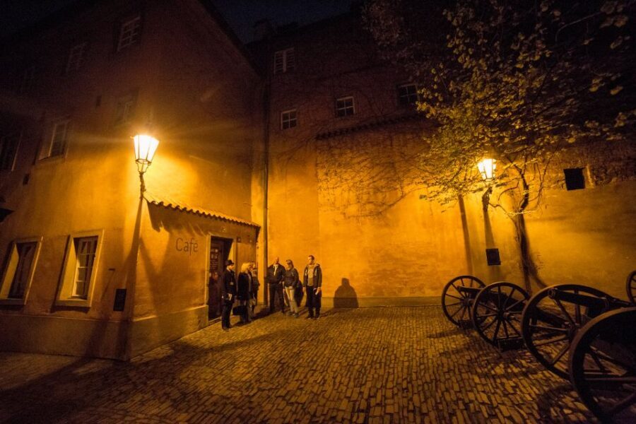 Alchemy and Mysteries of Prague Castle Walking Tour - Why This Tour Works for Travelers