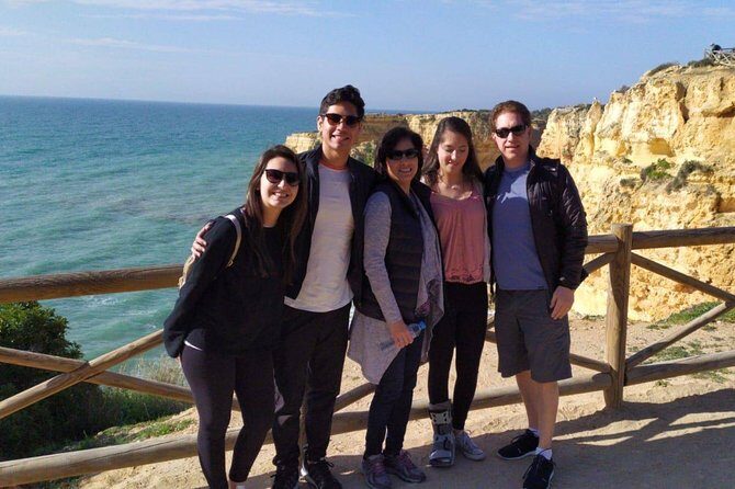 Algarve private transfer to Seville - FAQs