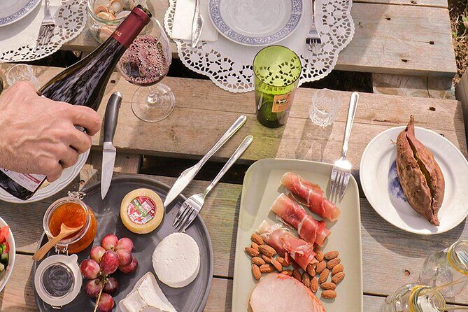 Algarve Romantic Vineyard Picnic in Carvoeiro - A Closer Look at the Algarve Romantic Vineyard Picnic