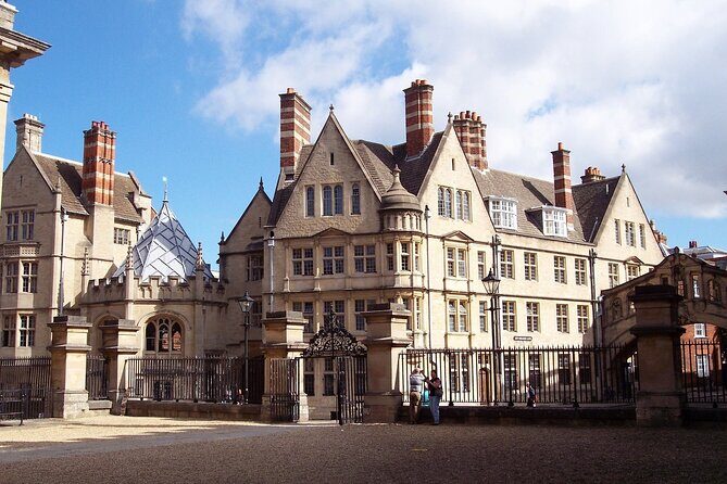 All Inclusive Full Day Private Tour in Oxford and Cotswold - Who Will Love This Tour?
