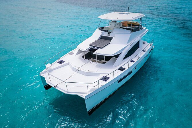 All Inclusive Luxury Yacht with Private Island - A Deep Dive into the Experience